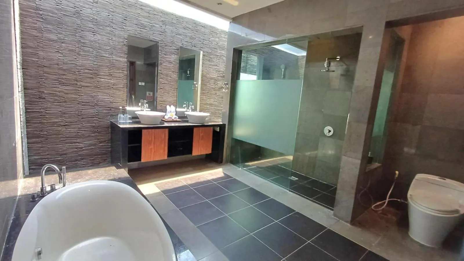 סמיניאק Villa Isabella
